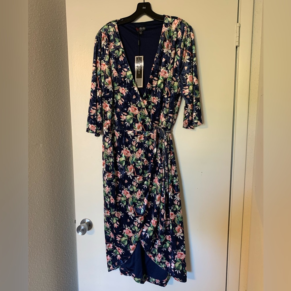 Blue Floral Velvet Wrap Midi Dress